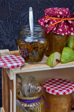 Confitures Maison bir L 'ancienne, meyveli ruj, passiflora, portakal, cedrat ve kivi istiyor. Hadi diyet yapalım...