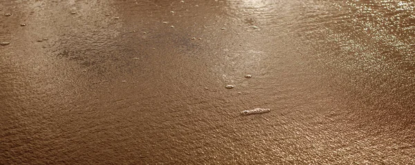 Schiuma Mare Sabbia Gialla Tramonto Vacanza Sfondo Caldo — Foto Stock