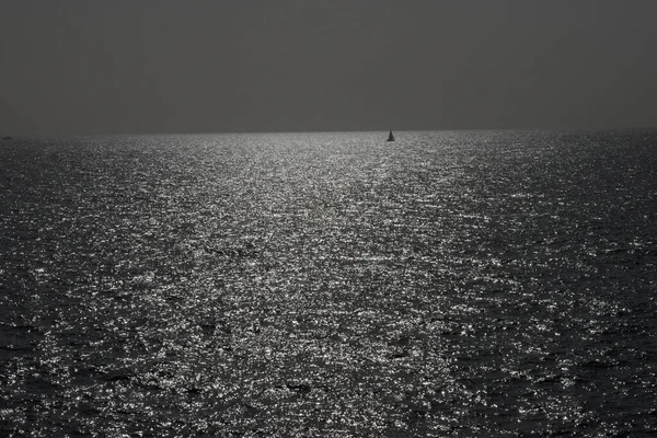 Pasifik Okyanusu 'nun ufku