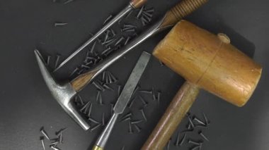 upholsterer bir pikap üzerinde geleneksel araçları