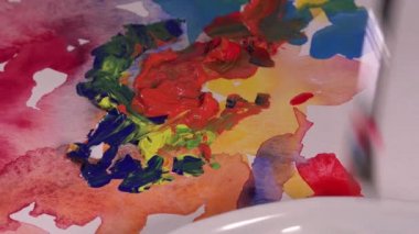 birkaç renk guaj karışımı