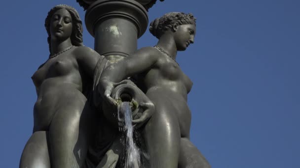 Фонтан трёх граций в Бордо — стоковое видео