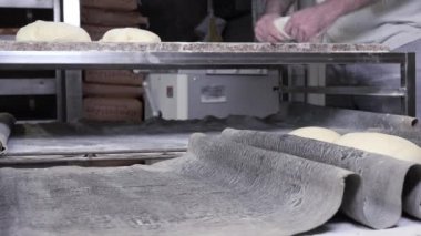 haddeleme ve hamur baget ekmek şekillendirme