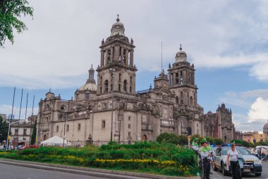 Meksika, Mexico City, 26 Ağustos 2012, başkentin Zocalo bölgesindeki ulusal sarayın ön cephesi.