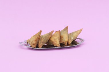 Samosa dish