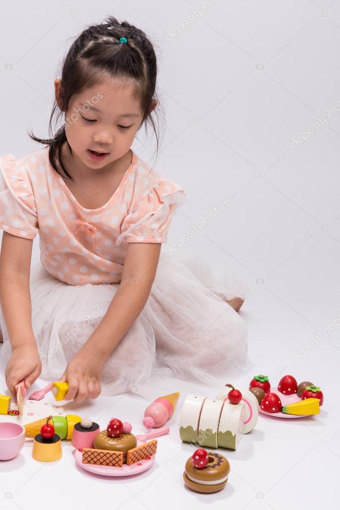 kids play cooking