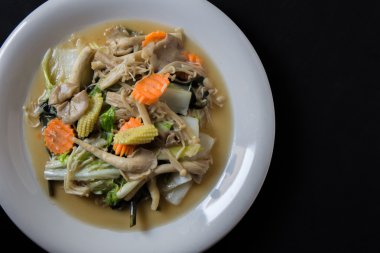 Tay heyecan kızartma sebze