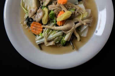 Tay heyecan kızartma sebze