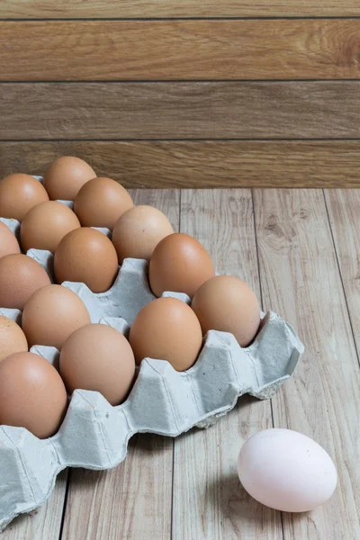 Conceito de Liderança: ovo branco é excelente do grupo de — Fotografia de Stock