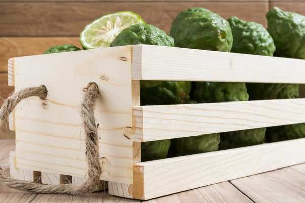 Bergamots in a wood box — Stock Photo, Image
