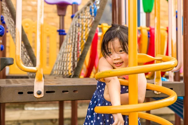 Child Playing on Playground / Child Playing on Playground with Happiness — Φωτογραφία Αρχείου