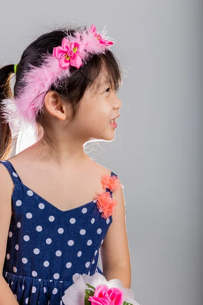 Child Wearing Flower Crown — Stockfoto