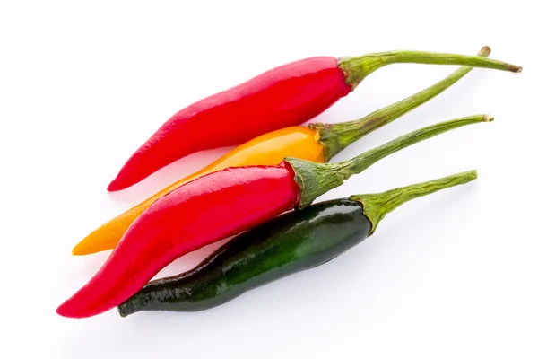 Grupo de Chiles Aislados en Blanco — Foto de Stock