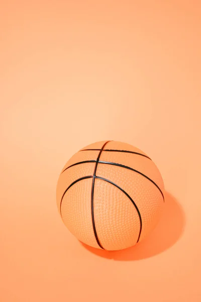 Баскетбол Помаранчевому Фоні Спорт Змагання Копіювання Простору — стокове фото