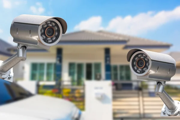 CCTV Home camera de securitate care funcționează la domiciliu . — Fotografie, imagine de stoc