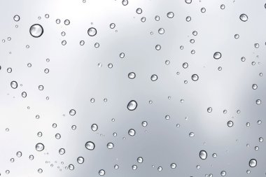 Cam Ayna arka plan üzerinde su damlası.