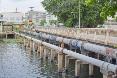 Nakhonratchasima, Tayland - 23 Haziran 2015: Atık boru hattı drai