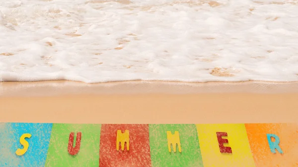 Πολύχρωμο Καλοκαίρι Λέξη Στην Παραλία Απαλό Κύμα Λευκό Αφρό Της — Φωτογραφία Αρχείου