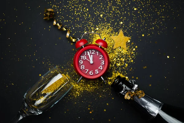 Año Nuevo Fondo Navidad Con Reloj Sobre Fondo Dorado Negro — Foto de Stock