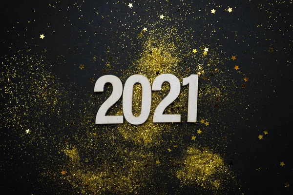 Yeni Yıl Dekorasyonu, 2021 'de Kapanış.
