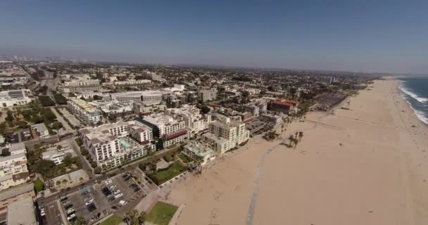 Aerial Shot of Santa Monica and Venice beach, Los Angeles California — Stock Video