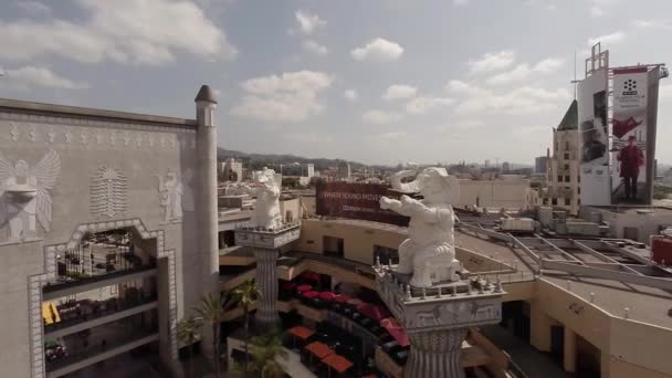 Hava. Dükkanı Hollywood ticaret odası La, California üzerinde uçan — Stok video