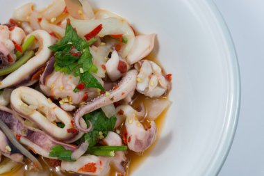 Tay kalamar salatası 