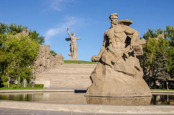 Der Gedenkkomplex auf dem Mamajew-Kurgan in Wolgograd, Bildhauer jewgeni wuketisch. der Bereich des "stehenden Todes"" — Stockfoto