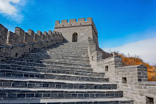 Antiguas escaleras de piedra de la Gran Muralla China — Foto de Stock