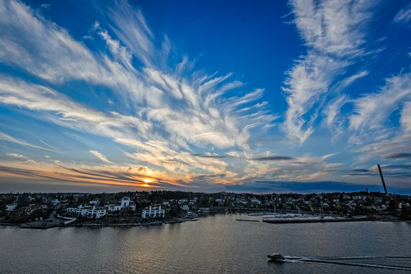 Coucher de soleil sur l'archipel de Stockholm — Photo