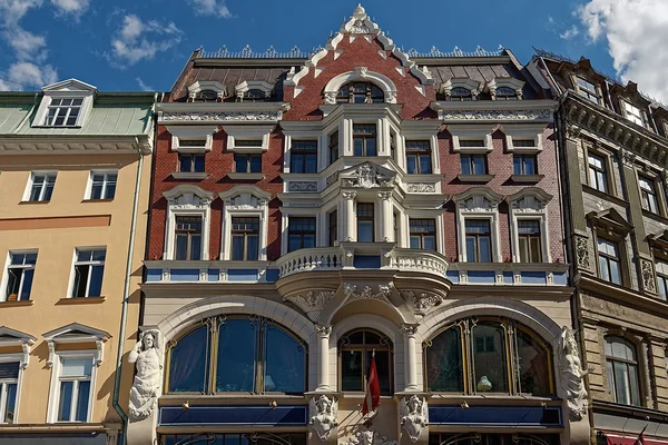 Jugendstil архітектурою у Старому місті Риги — стокове фото