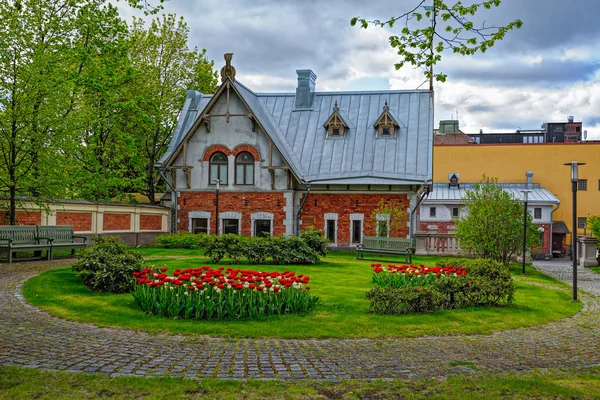 Garden of the Pori City Hall — Stock Photo, Image