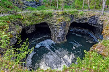 Mermer madeni Daralt