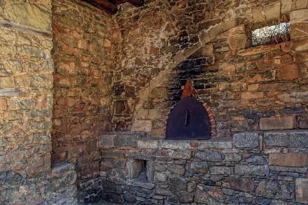 Руины заброшенной колонии прокаженных Спиналонга на Крите — стоковое фото