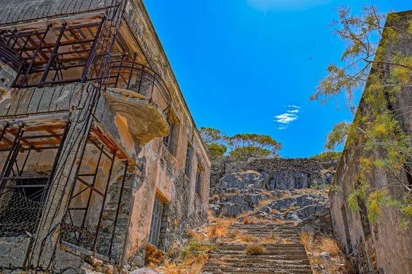 Rovine nella colonia di lebbrosi abbandonata Spinalonga, Creta — Foto Stock