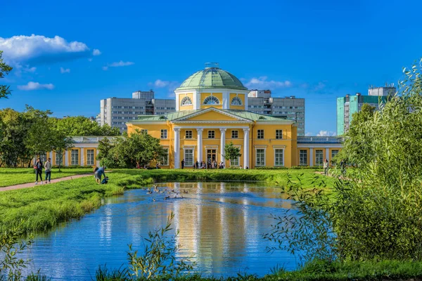 Saint Petersburg Rusia Sep 2020 Alexandrino Manor Finca Ivan Chernyshyov Imagen de stock