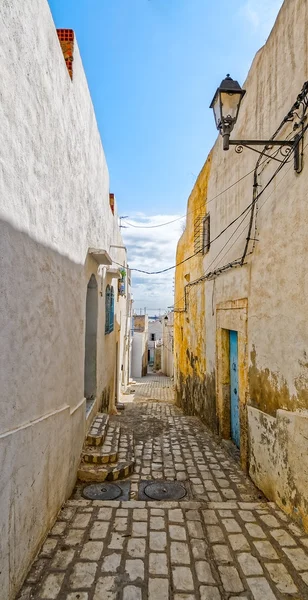 Picturesque small narrow street — Stock Photo, Image