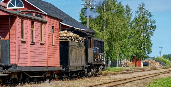 Tren de vapor viejo —  Fotos de Stock