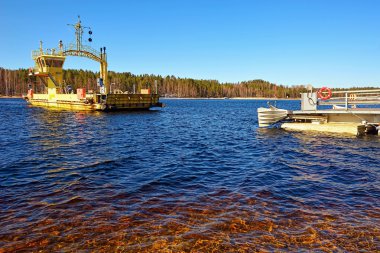 Küçük kablo feribot