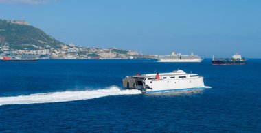 Cebelitarık Boğazı gemi trafik