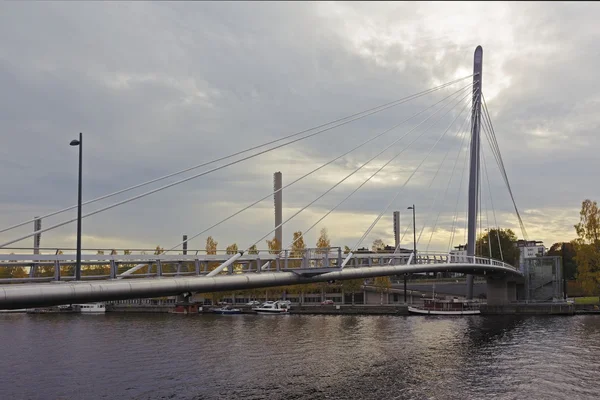 Puente colgante peatonal — Foto de Stock