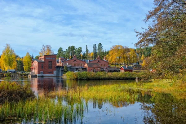 Gamla paper mill byggnader — Stockfoto