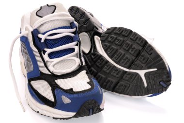 Erkek koşu ayakkabıları