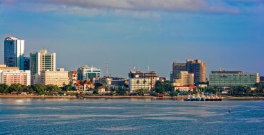 Dar Es Salaam şehir merkezinin günbatımı panorama