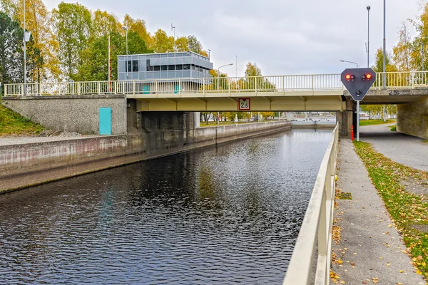 Joensuu canal frakt lås — Stockfoto