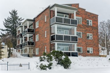 Finlandiya daireli ev