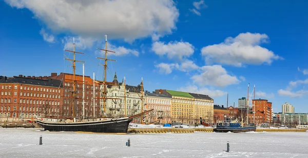 North Helsinki Harbour no inverno — Fotografia de Stock