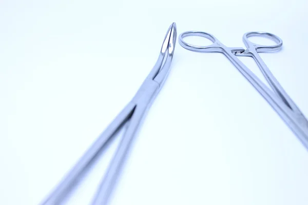 Instrumentos quirúrgicos de acero — Foto de Stock