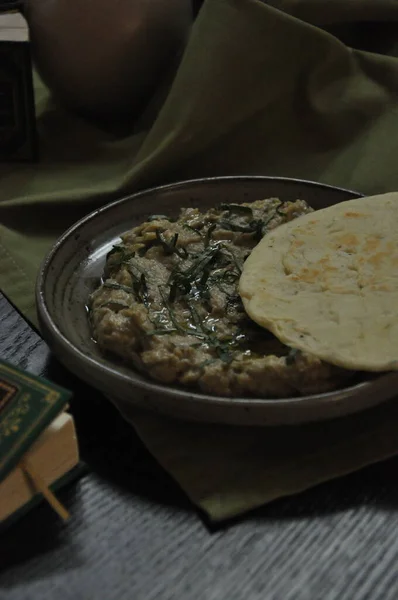 Hummus Mit Tartilla Brotkuchen Mit Hummus Azerbaijani Küche Usbekische Küche — Stockfoto