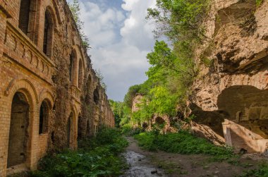 Kalıntıları antik kale Tarakanov, Dubno, Rivne region, Ukrayna.